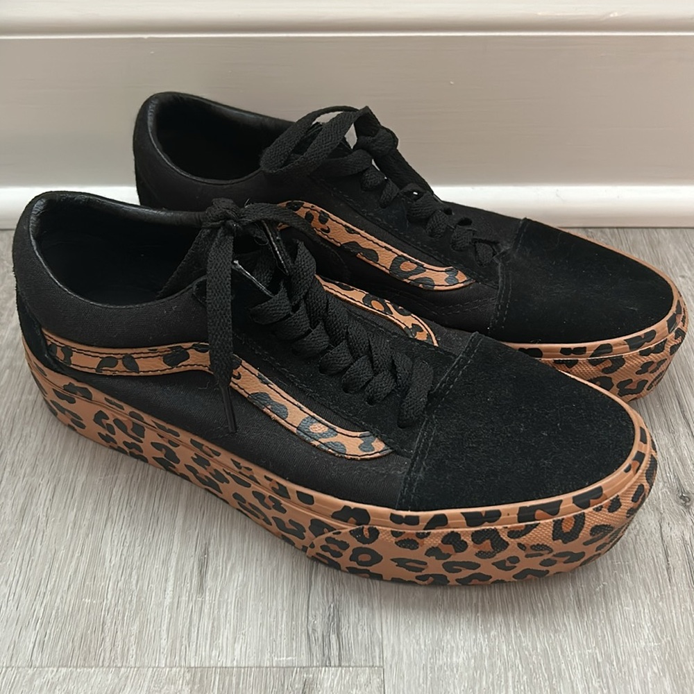 Vans Leopard Print Platform Sneakers Size 8